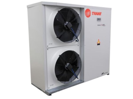 Чиллер малой производительности Trane CGB 039 со спиральным компрессором с воздушным охлаждением